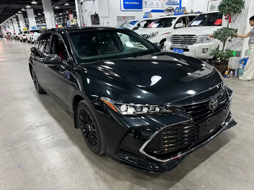 Toyota Avalon — миниатюра 3