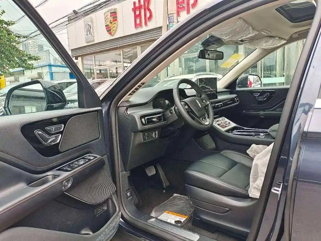 Lincoln Aviator 2022 3.0T V6