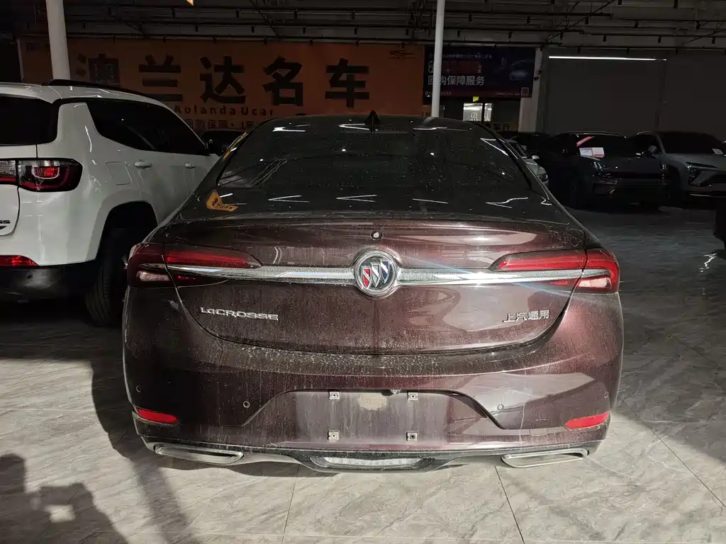 Buick LaCrosse — миниатюра 6