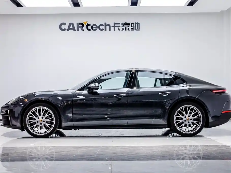 Porsche Panamera — миниатюра 3