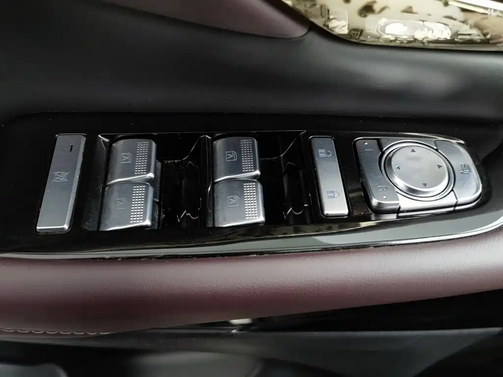 GAC Motor Trumpchi M8 — миниатюра 9