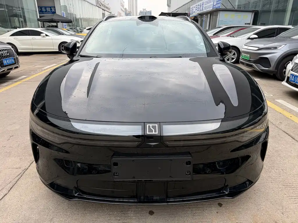 Zeekr 007GT