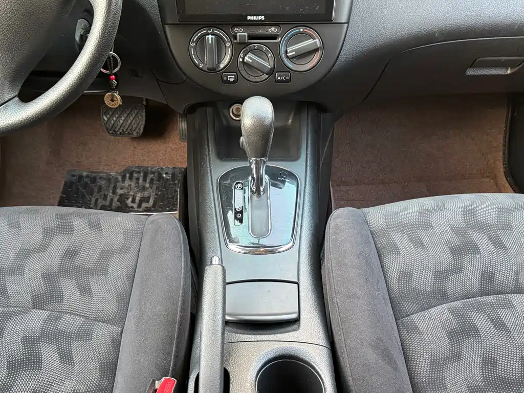 Nissan Tiida — фотографии объявления, Фото 11