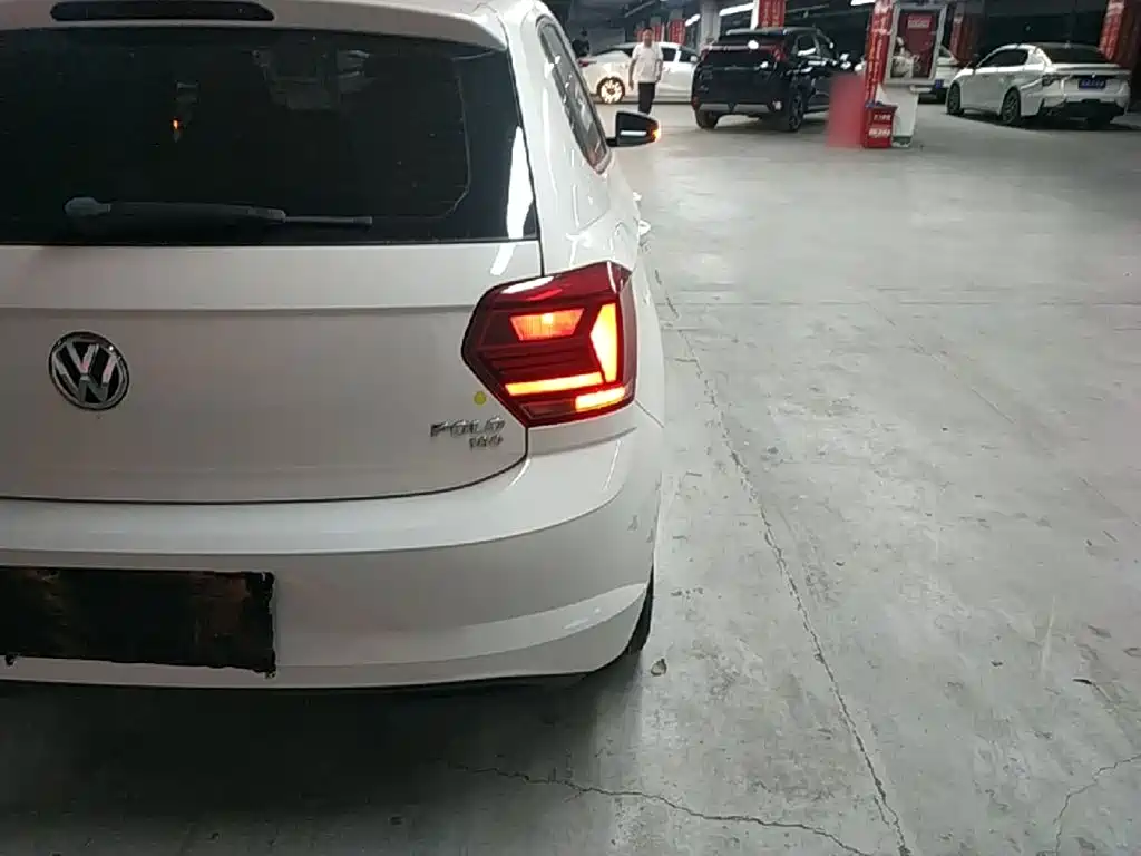 Volkswagen Polo — миниатюра 8