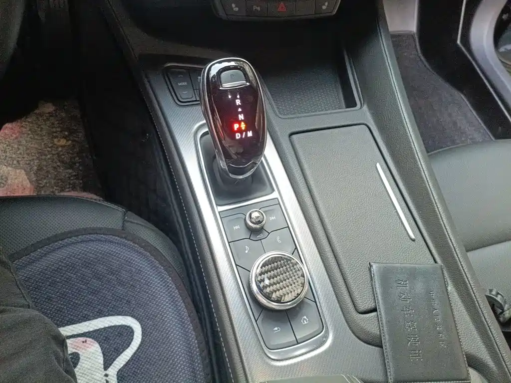 Cadillac CT5 — миниатюра 11