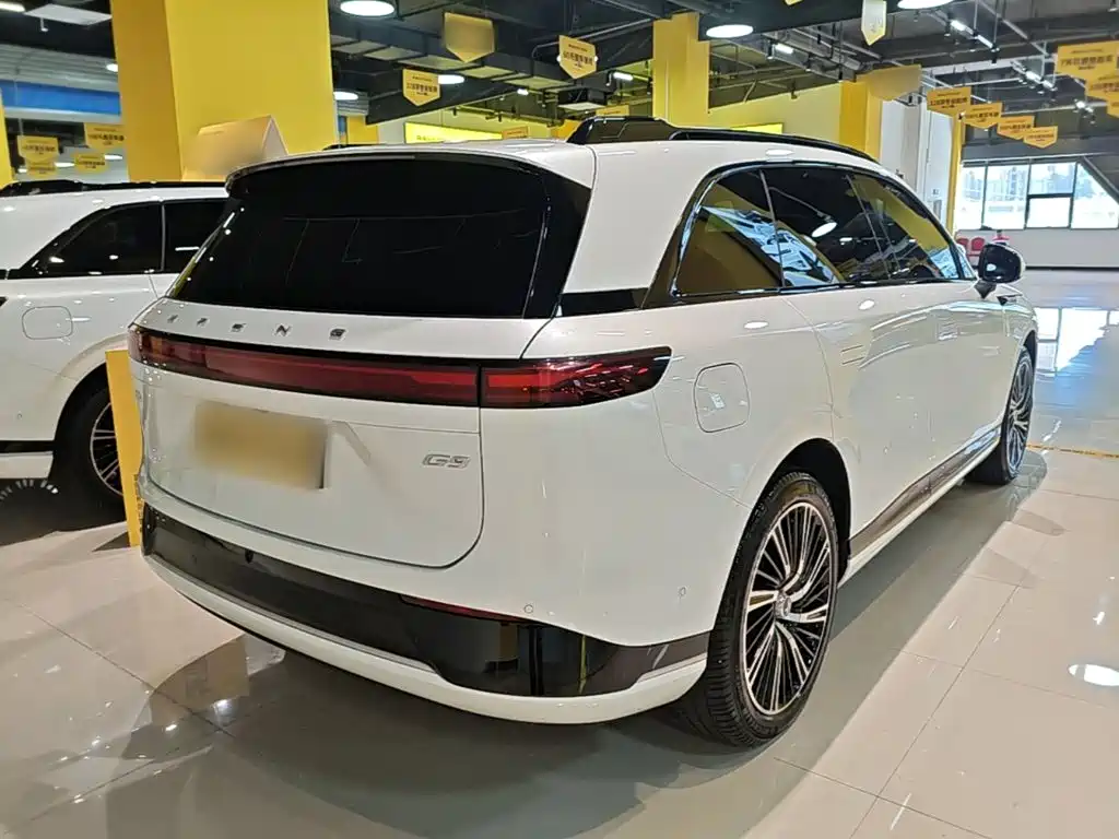 XPeng G9 — миниатюра 7