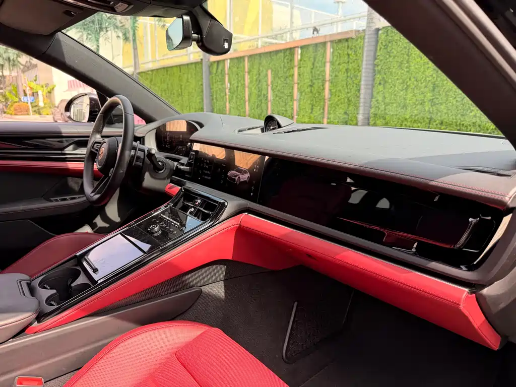 Porsche Panamera — миниатюра 11