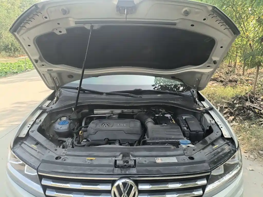 Volkswagen Tiguan L — миниатюра 20