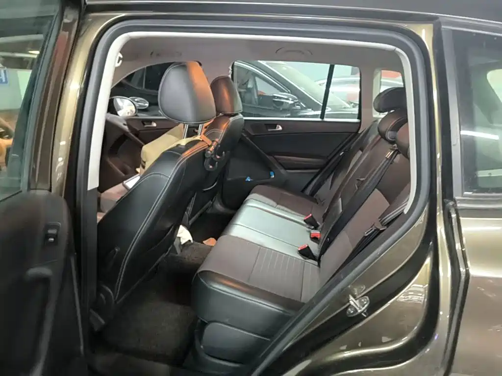 Volkswagen Tiguan — миниатюра 17