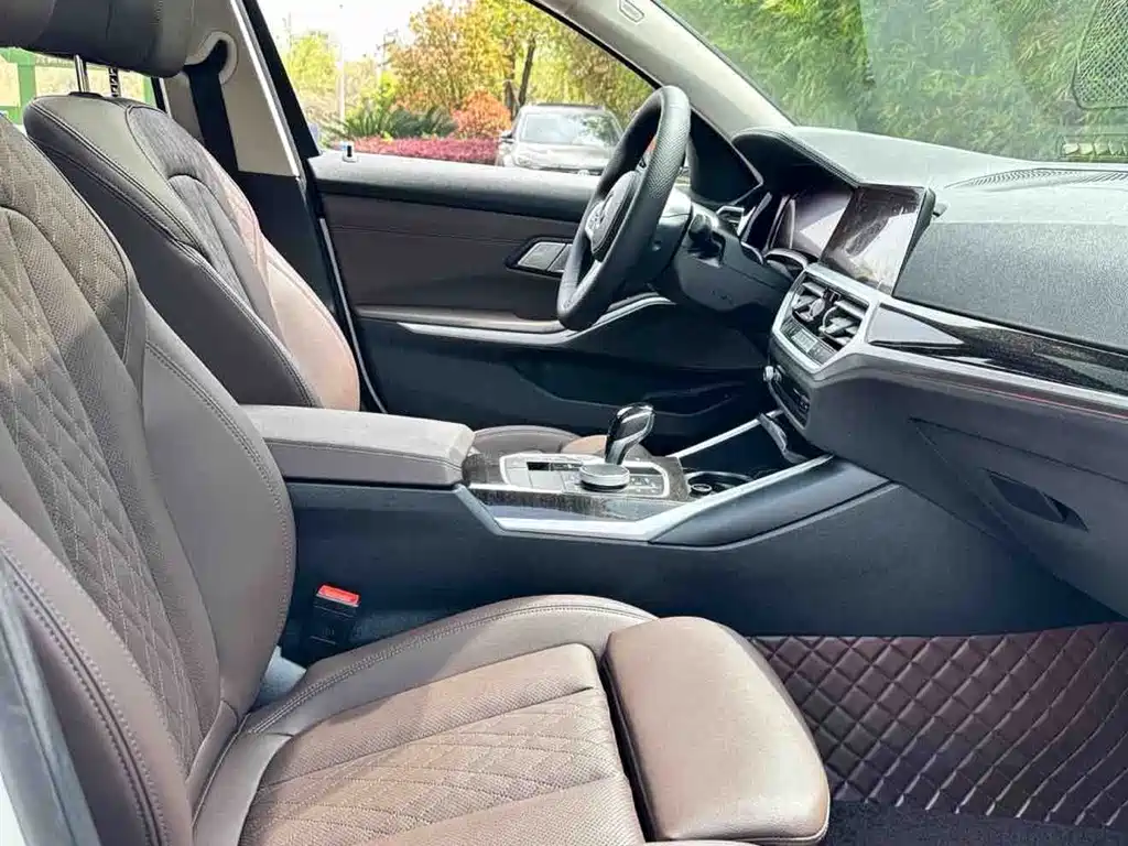 BMW 3 Series — миниатюра 6