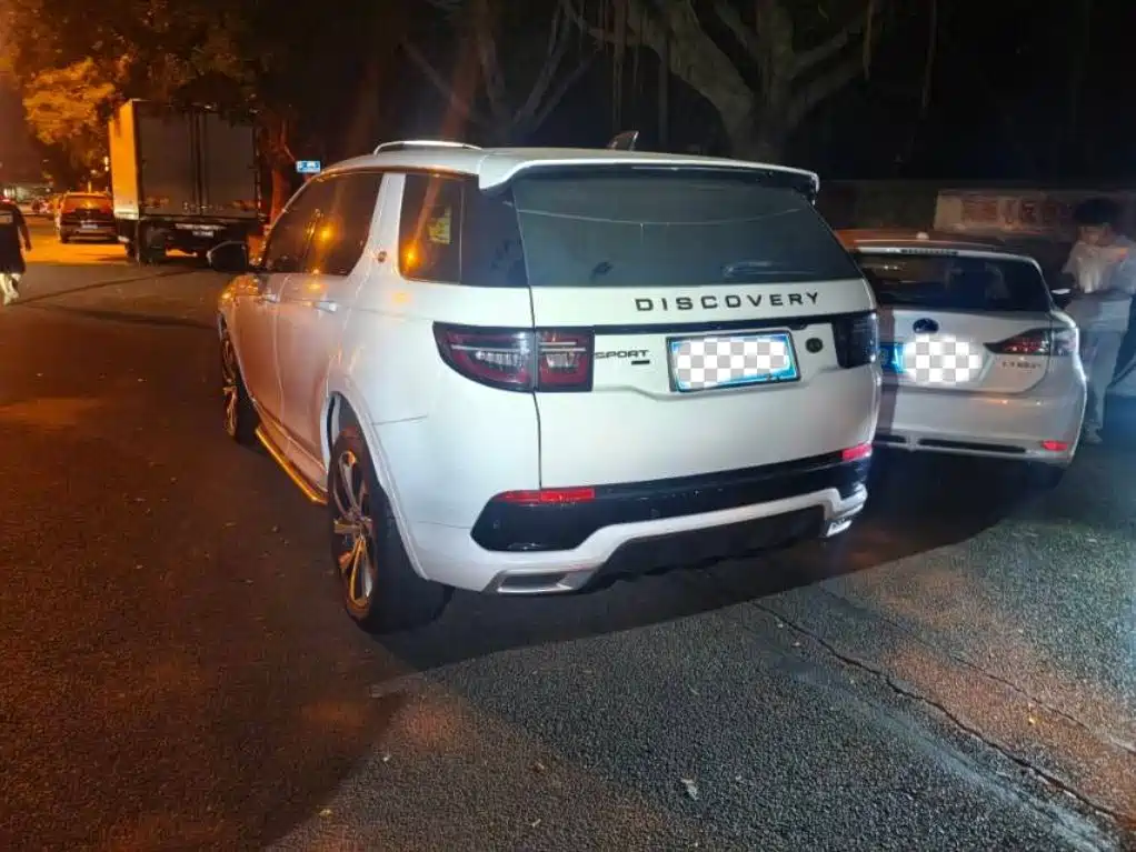 Land Rover Discovery Sport — миниатюра 6
