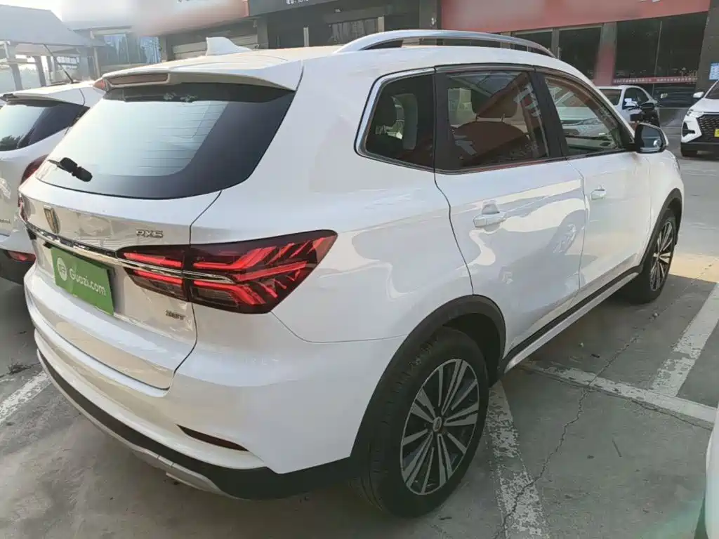 Roewe RX5 — миниатюра 7