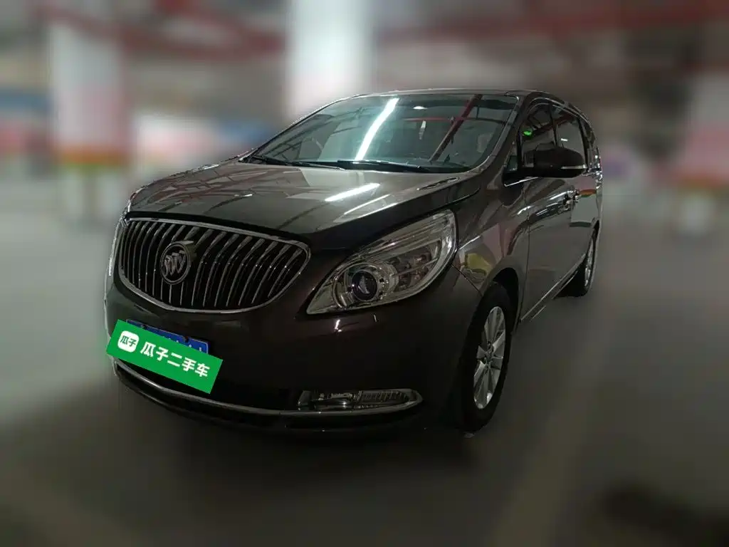 Buick GL8 — миниатюра 2