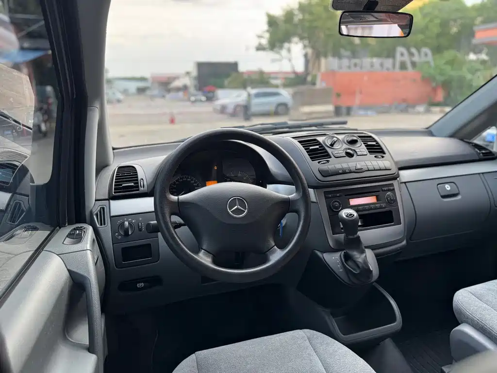 Mercedes-Benz Vito — миниатюра 21