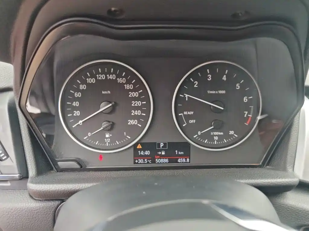 BMW 2 Series Active Tourer — миниатюра 12
