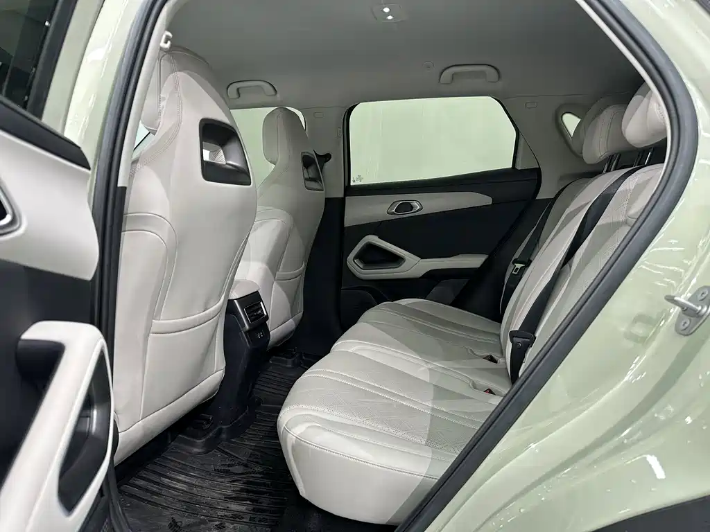 BYD Yuan UP — миниатюра 6