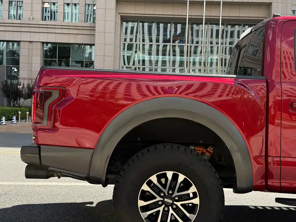 Ford F-150 Raptor — миниатюра 33