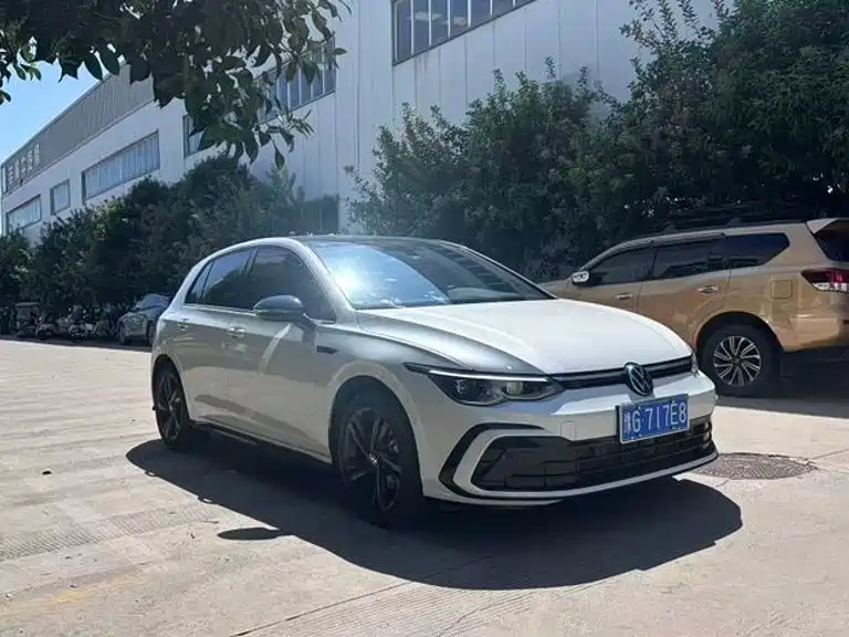 Volkswagen Golf — миниатюра 3