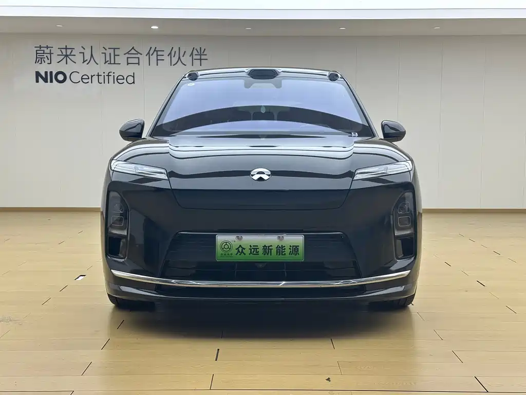 NIO ES8 — миниатюра 2