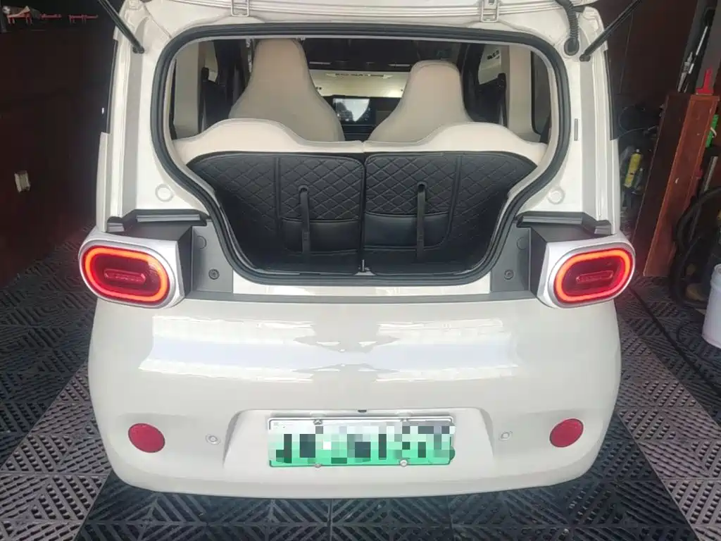 Wuling MINIEV — миниатюра 19