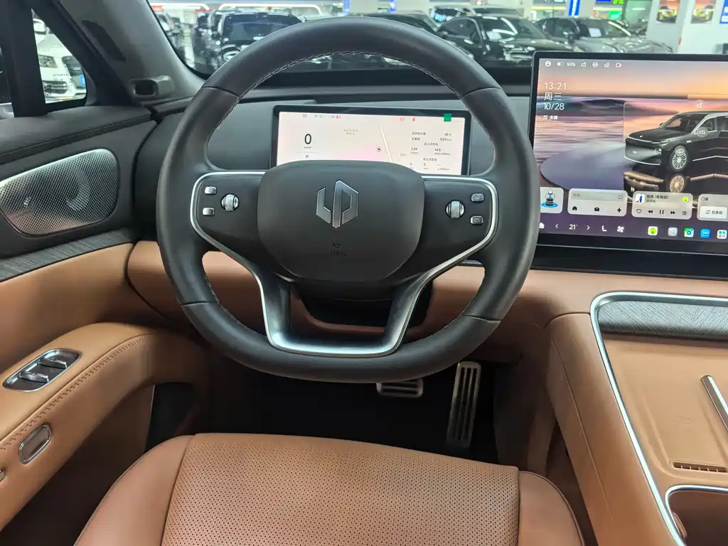 Leapmotor Leapmotor D19 — миниатюра 10