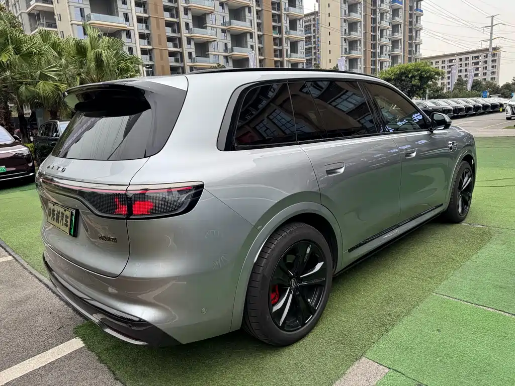 AITO AITO M8 — миниатюра 4