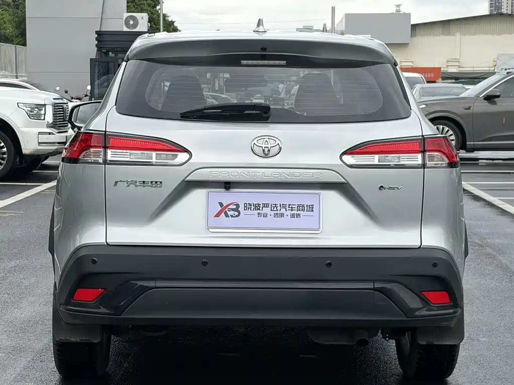 Toyota Frontlander — миниатюра 6