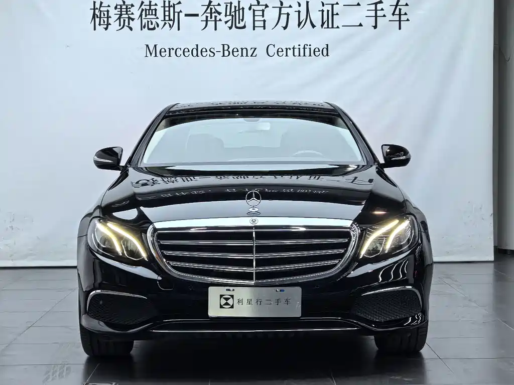 Mercedes-Benz E-Class — миниатюра 5