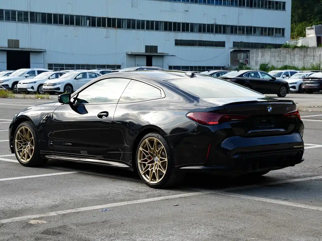 BMW M4 — миниатюра 14