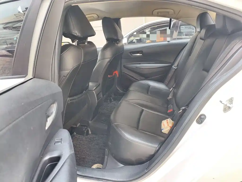 Toyota Corolla — миниатюра 13