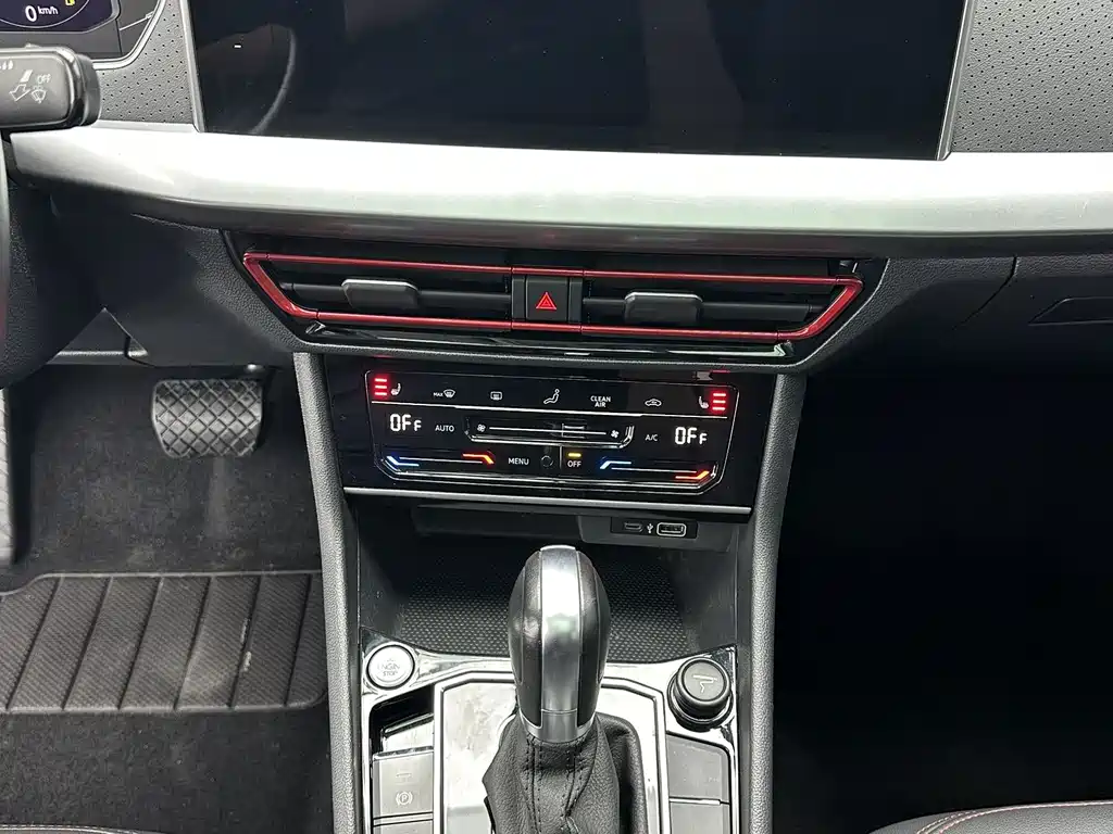 Volkswagen Lavida — миниатюра 14
