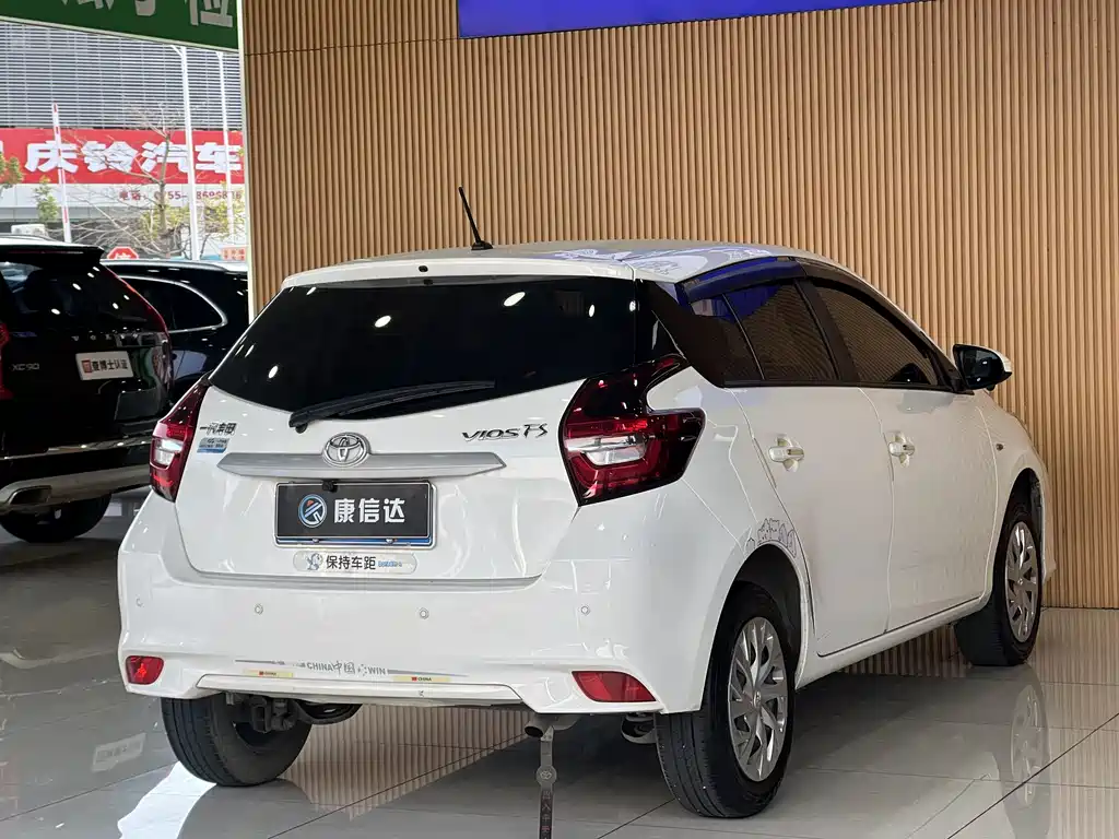 TOYOTA VIOS FS