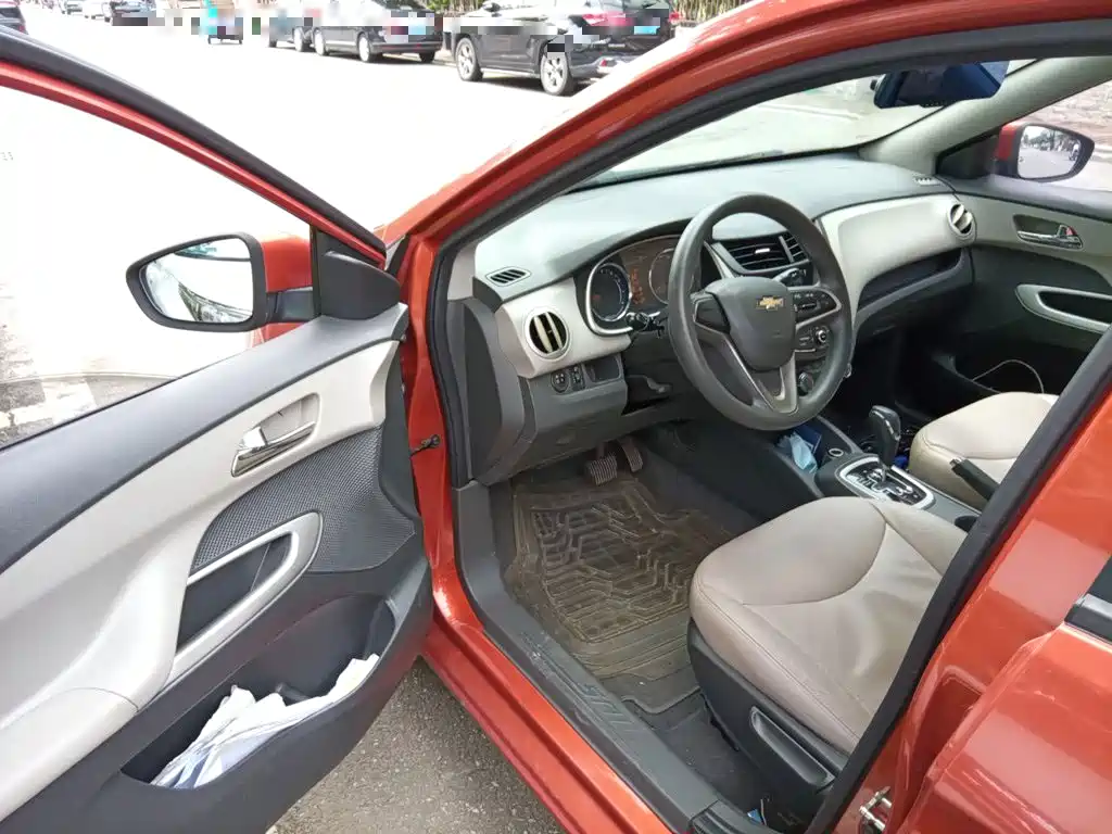 Chevrolet Sail — миниатюра 17