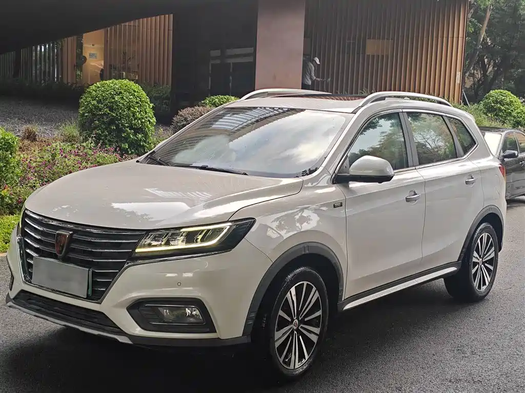 ROEWE  RX5 NEW ENERGY