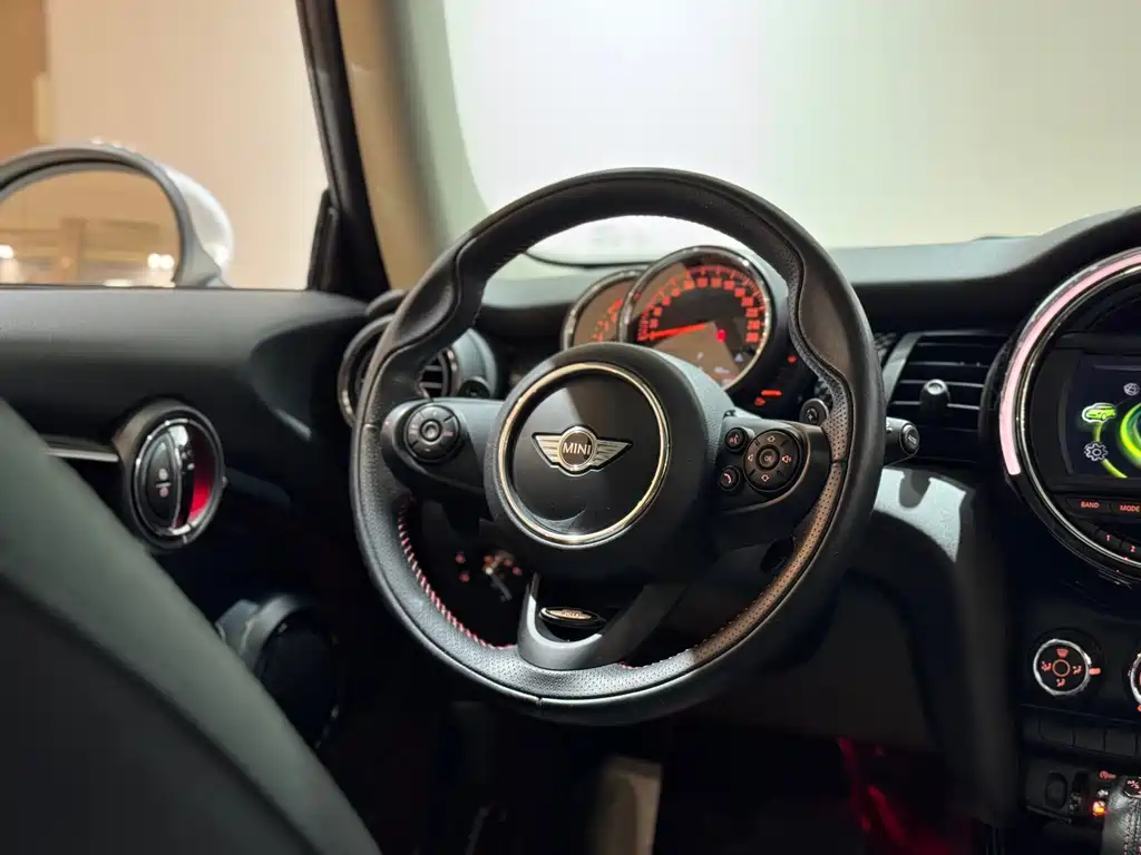 MINI Mini — миниатюра 8