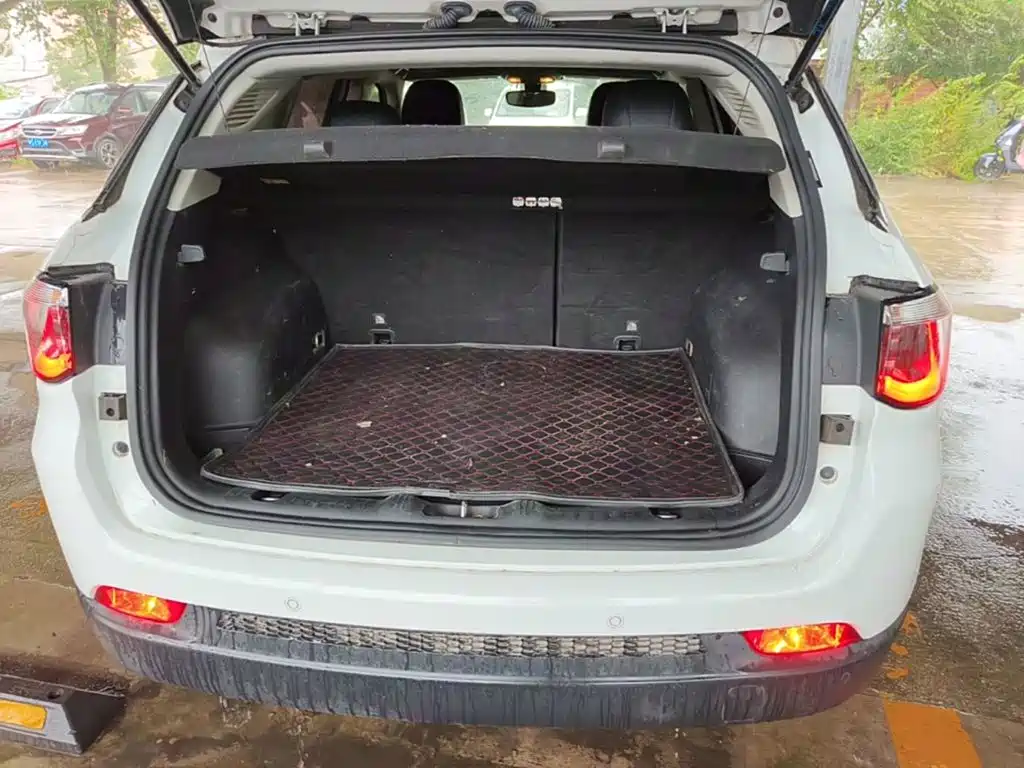 Jeep Compass — миниатюра 19