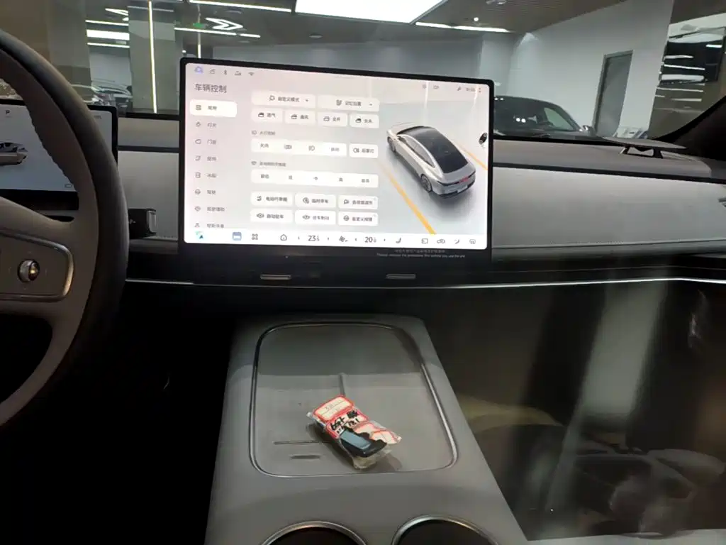 Nissan N7 — миниатюра 9