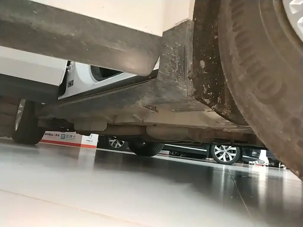 Cadillac XT5 — миниатюра 21