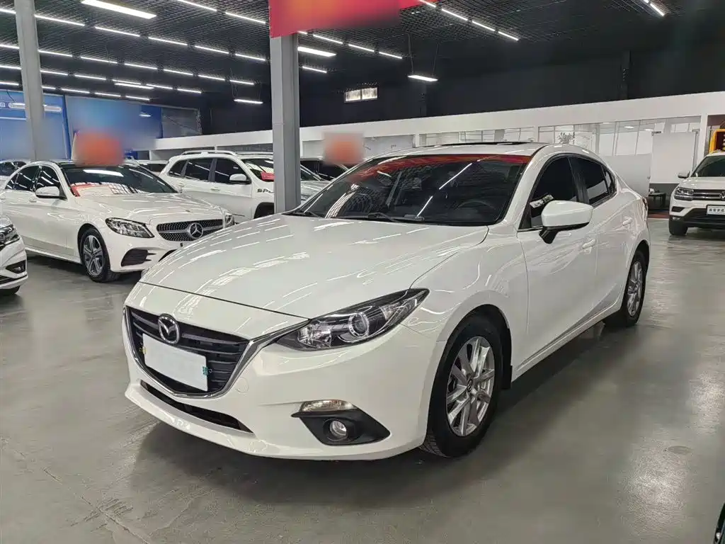 Mazda 3 Axela 2014