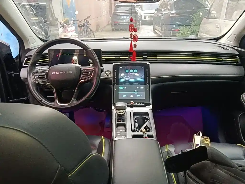 Roewe RX5 — миниатюра 10
