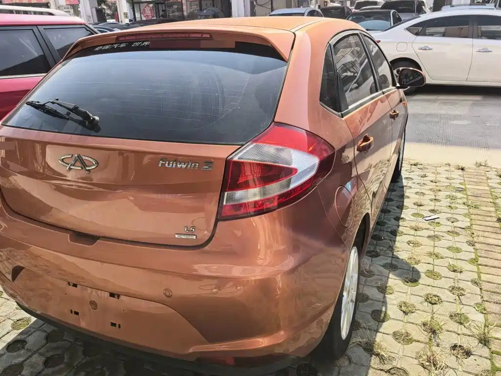 Chery Fengyun 2 — миниатюра 3