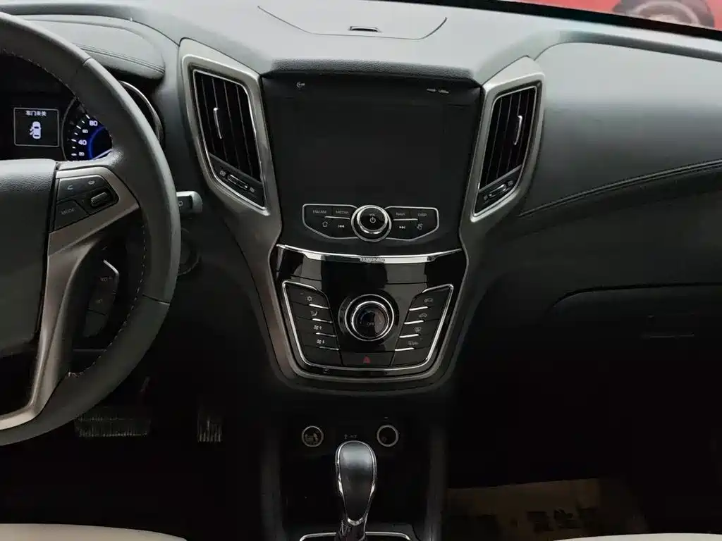 Changan CS35 — миниатюра 10