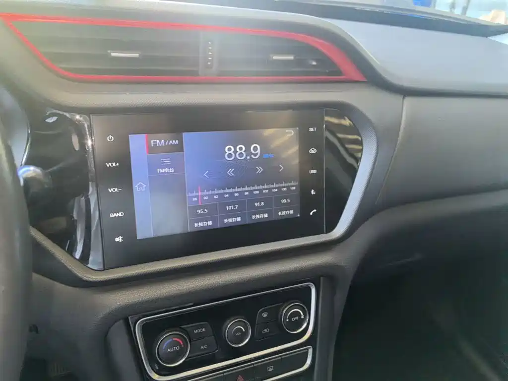 Chery Tiggo 3 — миниатюра 13