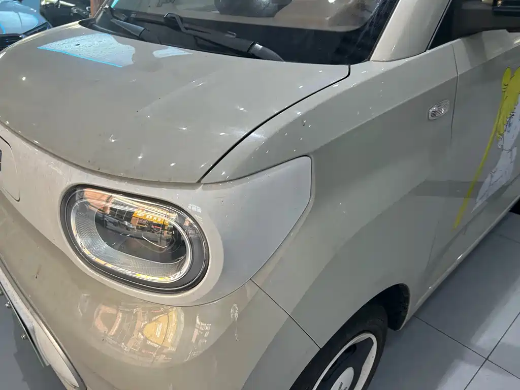 Wuling MINIEV — миниатюра 3