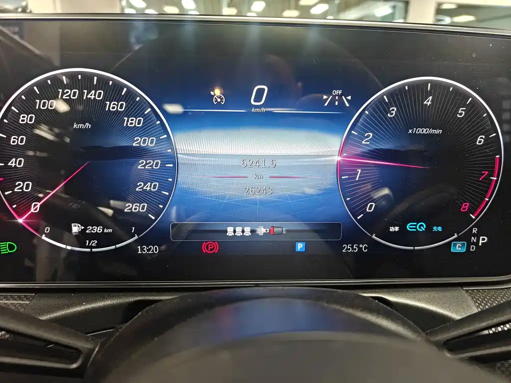 Mercedes-Benz C-Class — миниатюра 7
