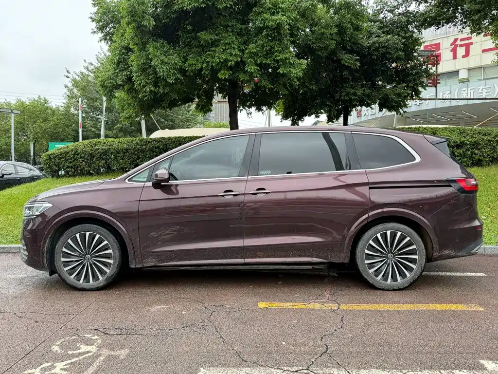 Volkswagen Viloran — миниатюра 3