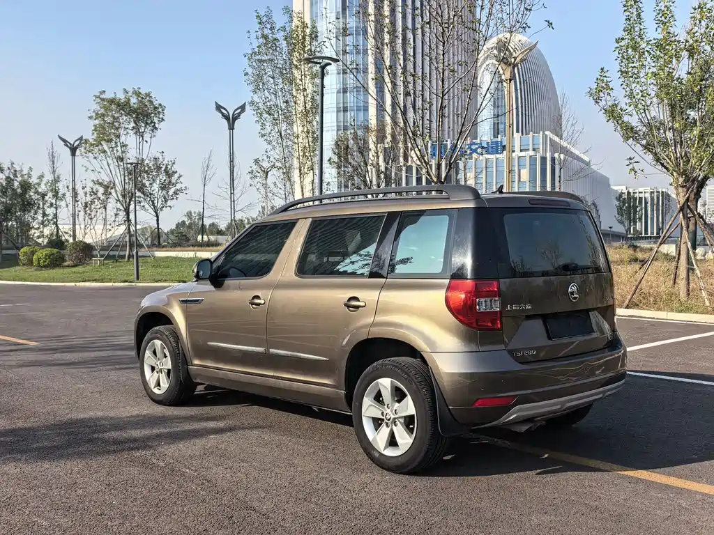 Skoda Yeti — миниатюра 6