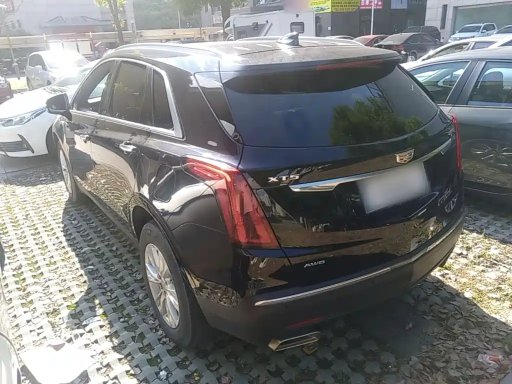 Cadillac XT5 — миниатюра 5
