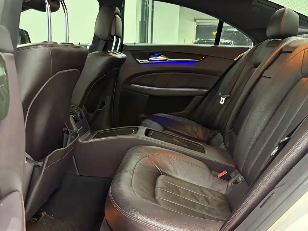 Mercedes-Benz CLS — миниатюра 10
