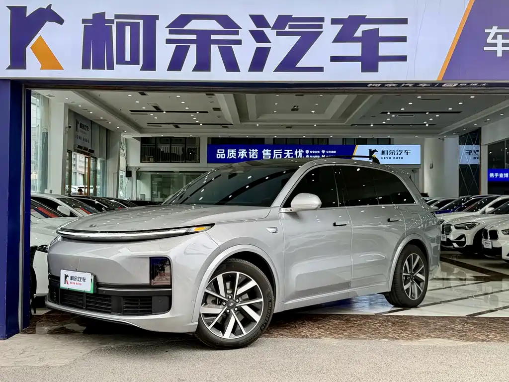 Li Auto Li L8 2023